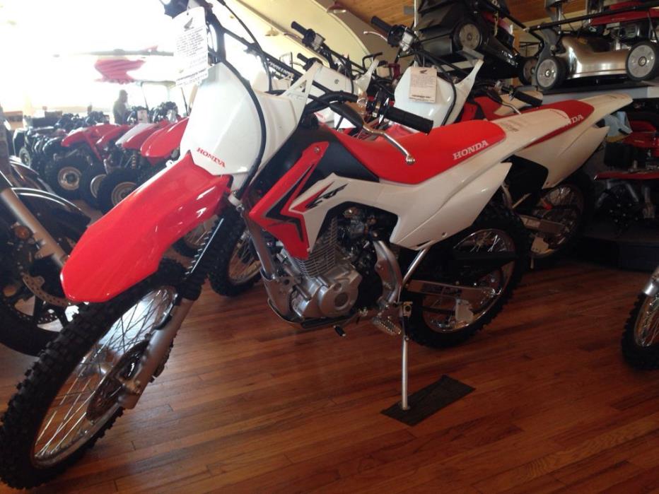 2015 Honda CRF125FB (Big Wheel)