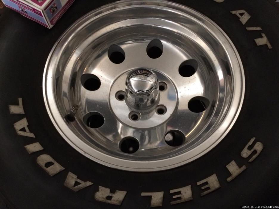 4 alum wheels N tires