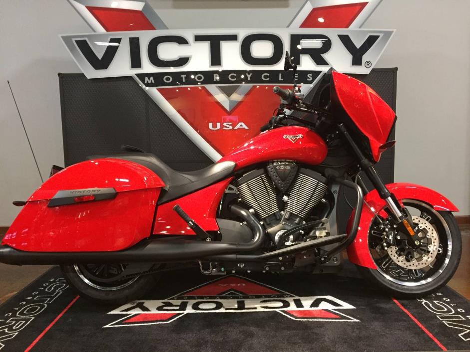 2016 Victory Cross Country Havasu Red Pearl