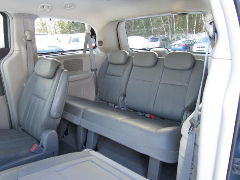 2010 Chrysler Town and Country Touring