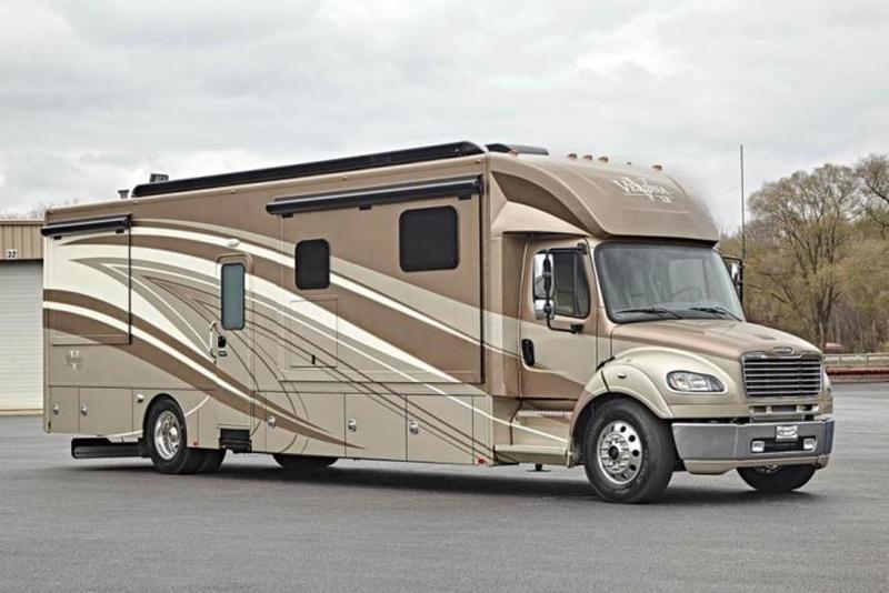 2018 Renegade Motorcoaches Verona LE