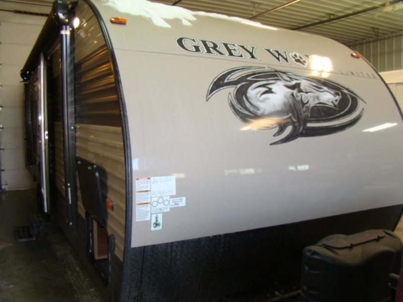2017 Forest River Cherokee Grey Wolf 26DJSE