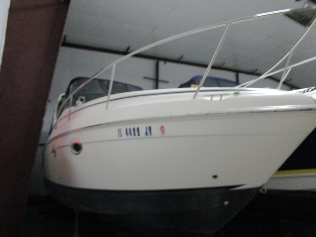 2004 Rinker 270 Fiesta Vee