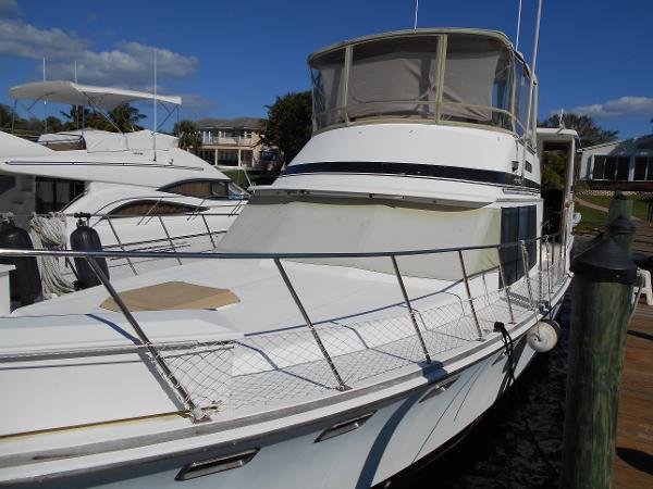 1987 Marine Trader Tradewinds 43