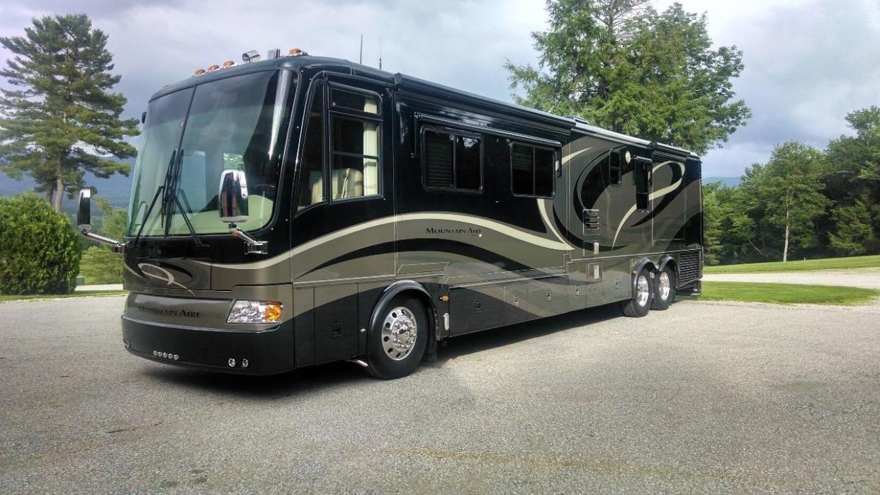 2005 Newmar MOUNTAIN AIRE 4304