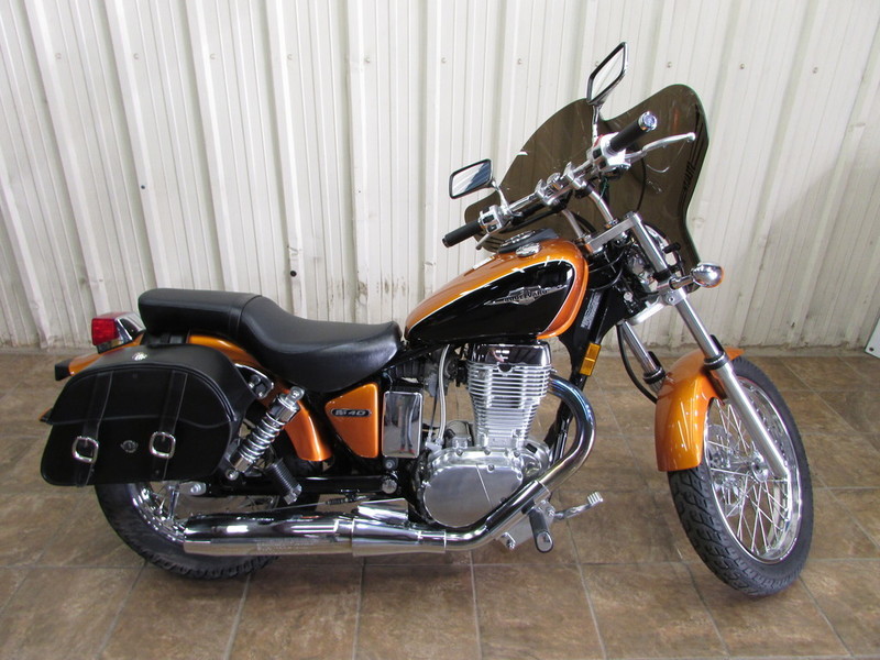 2011 Suzuki Boulevard S40