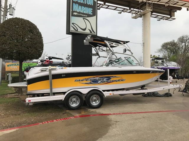 2007 Correct Craft Super Air Nautique 220