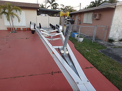 2008 Rocket trailer 10,000 pounds ANODIZED ALUMINUM, BRAKES, STAINLES STEEL HARD