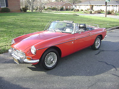 MG : MGB Conv Super Sharp Car - New Top  New Tires Completely Serviced Over $3000 Just Spent