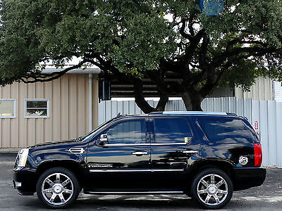 Cadillac : Escalade V8 AWD REMOTE START NAVIGATION BACK UP CAMERA ONSTAR HEATED COOLED SUNROOF POWER HATCH