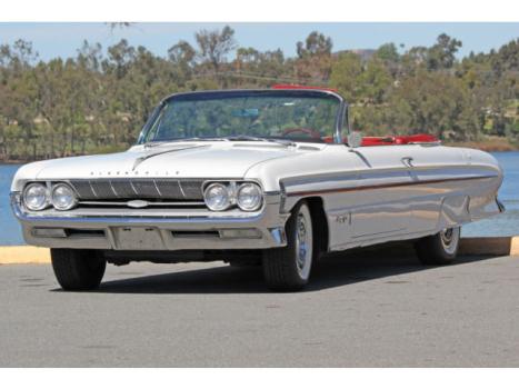 Oldsmobile : Ninety-Eight 1961 oldsmobile 98 convertible nice condition 394 ci 325 hp v 8 1 of 3800 built