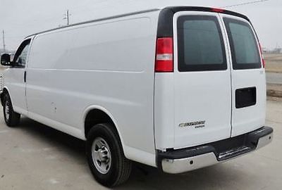 Chevrolet : Express G2500 2013 chevrolet express 2500 van like new 30 k miles