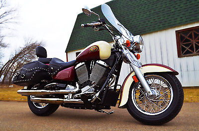 Victory : V92C Deluxe V92C One-Owner Deluxe Touring Fuel Injected V-Twin 1507cc 92