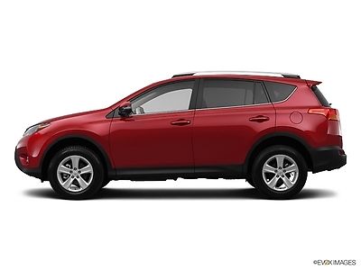 Toyota : RAV4 FWD 4dr XLE FWD 4dr XLE Low Miles SUV Automatic Gasoline 2.5L 4 Cyl  RED