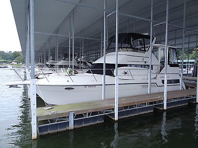 1995 Carver 355 Aft Cabin - Completely Updated - New Pictures Added