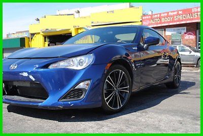 Scion : FR-S FRS 6 Speed 6-Speed Manual 2.0 RWD   BRZ  BR-Z Repairable Rebuildable Salvage Wrecked Runs Drives EZ Project Needs Fix Low Mile