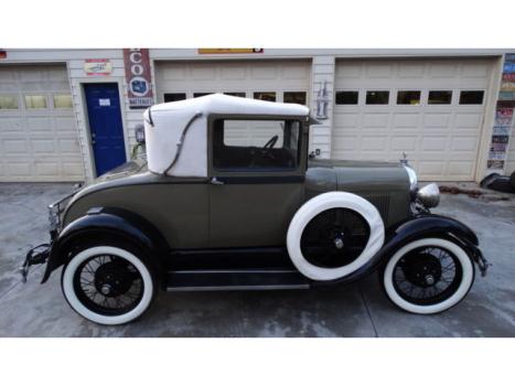 Ford : Model A SPORT COUPE 1928 model a sport coupe all metal rumble seat