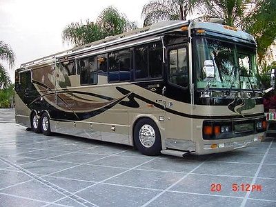 2001 Blue Bird Wanderlodge LXI