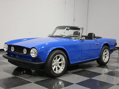 Triumph : TR-6 EXPERTLY UPGRADED TR6 RESTOMOD, .040 OVERBORE I6, 5-SPEED, INFINITY REAR, SWEET!