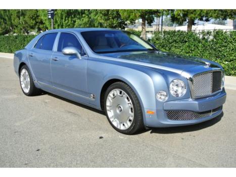 Bentley : Mulsanne 4dr Sdn Warranty! Gorgeous color combination, highly optioned!