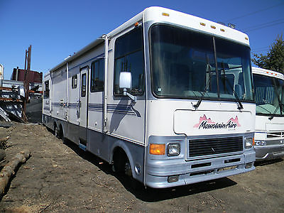 1995 Mountainaire class A motorhome by Newmar 35 foot runs and drives great