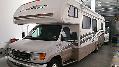 2004 Fleetwood JAMBOREE 31W GT With In Motion Direct Tv Dish