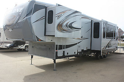 42FT BATH & HALF & LIKE NEW!! CYCLONE 4100 KING!! INCLUDES 1 YR SERVICE PACKAGE!