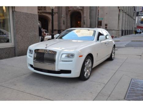 Rolls-Royce : Ghost 4dr Sdn English Whtie with Seashell Interior, original MSRP 312850.00