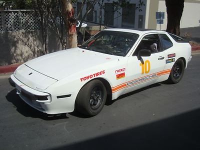 Porsche : 944 race car Porsche 944 Race Car