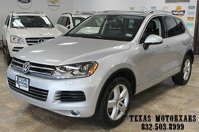 Volkswagen : Touareg Luxury AWD Loaded 2012 vw touarge tdi diesel awd nav ipod back up cam pano roof loaded must see