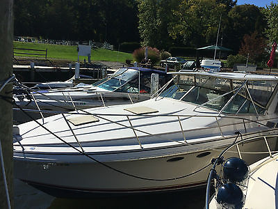 Beautiful well maintained 1990 Wellcraft Gran Sport 34' one owner boat. NICE!