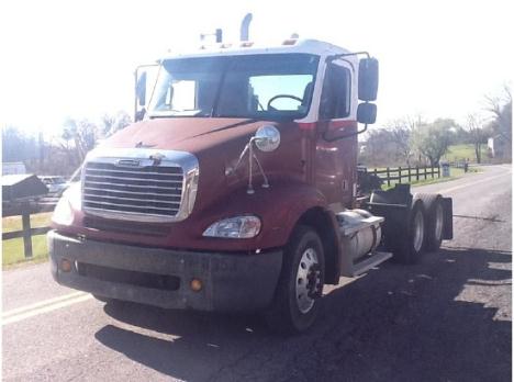 2007 FREIGHTLINER COLUMBIA CL112064ST