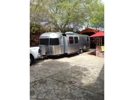 2008 Airstream Classic Limited 31