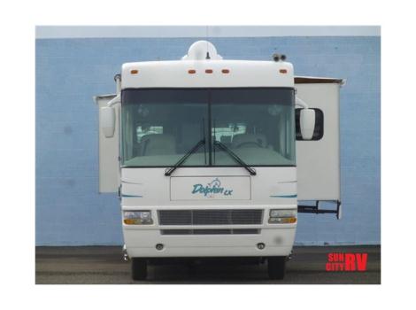 2003 National Dolphin 6355 LX