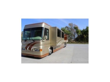 1998 Newell Coach 450 Double Slide 500hp Diesel