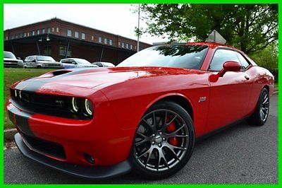 Dodge : Challenger SRT 392 AUTOMATIC SUNROOF 2 IN STOCK WE FINANCE! 6.4 l 8 speed auto navigation sunroof red seat belts remote start black stripes