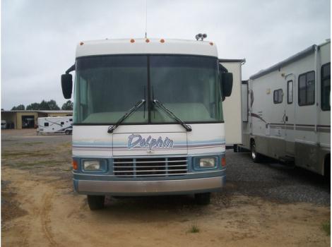 1999 National Rv 5373 Dolphin Motorhome