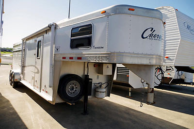 2006 Cherokee Invasion 34' 4 Horse Trailer, Outlaw Conversion, Fantastic!