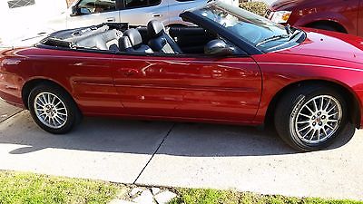 Chrysler : Sebring Touring Convertible 2-Door candy pearl red 73244 miles touring edition convertible