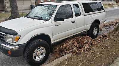Toyota : Tacoma SR5 Extended Cab Pickup 2-Door 1998 toyota tacoma xtra cab white 4 wd v 6 auto 198 k miles clean title