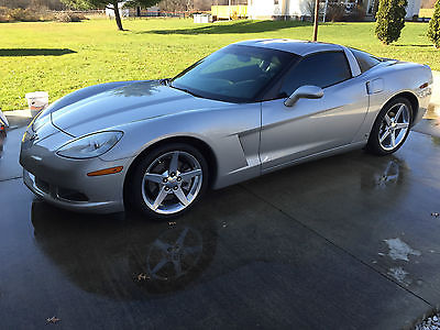 Chevrolet : Corvette Base Coupe 2-Door 2005 corvette coupe