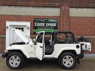 Jeep : Wrangler Sahara ONE OWNER! SAHARA! TWO TOPS! 6 SPEED MANUAL! BEST COLOR! FULLY SERVICED! 4X4! 10