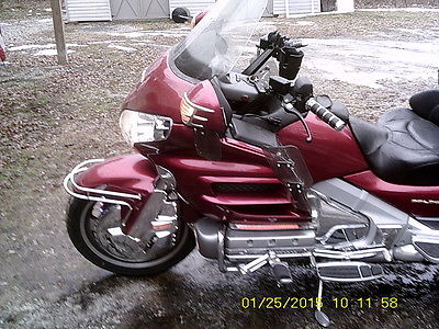 Honda : Gold Wing 2003 honda goldwing 1800 sale or trade for camper with slide