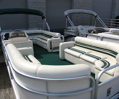 Premier Sunsation25' Pontoon w/ 50 hp 4-Stoke Mercury INCREDIBLE CONDITION!!