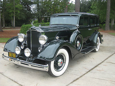 Packard 4 door sedan 1934 packard model 1100 deluxe sedan
