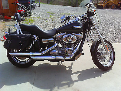 Harley-Davidson : Dyna Superglide Custom