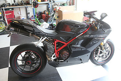 Ducati : Superbike Ducati 1098s Black 2008 Low Miles, Adult owned