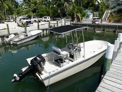 18' 1994 Boston Whaler Outrage