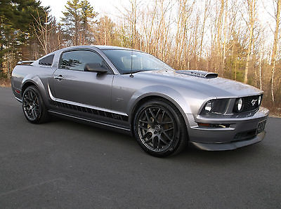 Ford : Mustang GT PREMIUM 2007 ford mustang gt leather 5 spd nav flowmaster cold air 19 wheels upgrades