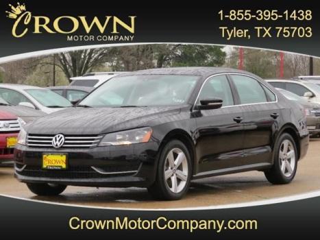 2013 Volkswagen Passat 4dr Car SE w/Sunroof